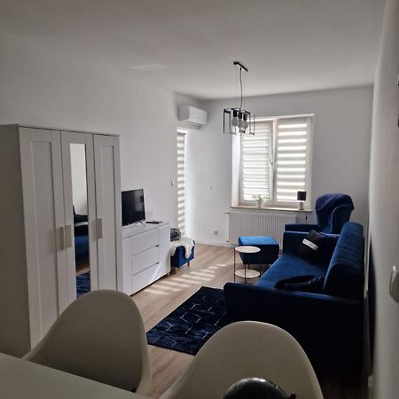 Apartament W Koninie Przy Ul. Wiosny Ludow Konin  Exteriér fotografie